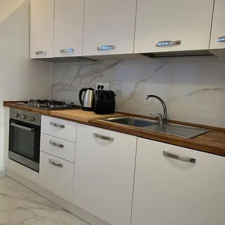 Apartment A Casa Di Leo